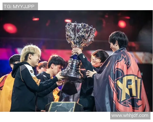 全球挑战赛中FPX状态表现分析与点评探讨实时新闻